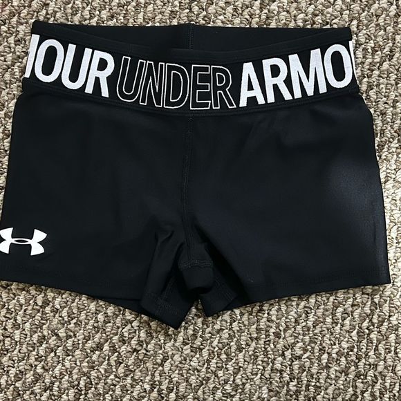 Under Armour Other - Under Armour shorts, Size Small